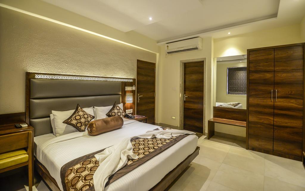 Sunkissed Plaza Hotell Calangute Exteriör bild