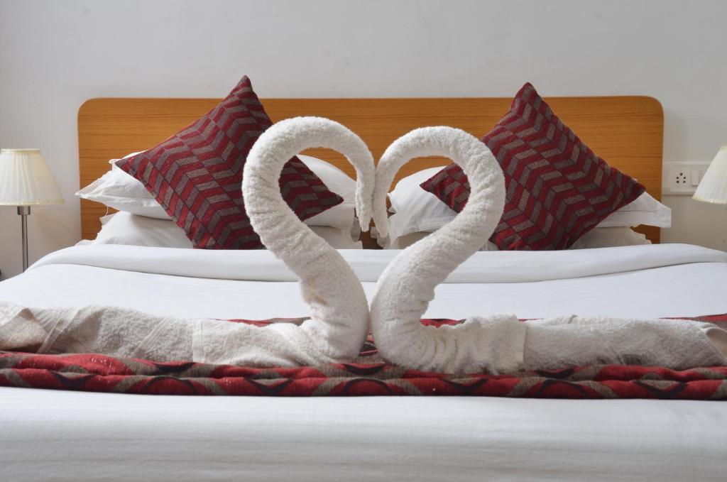 Sunkissed Plaza Hotell Calangute Rum bild
