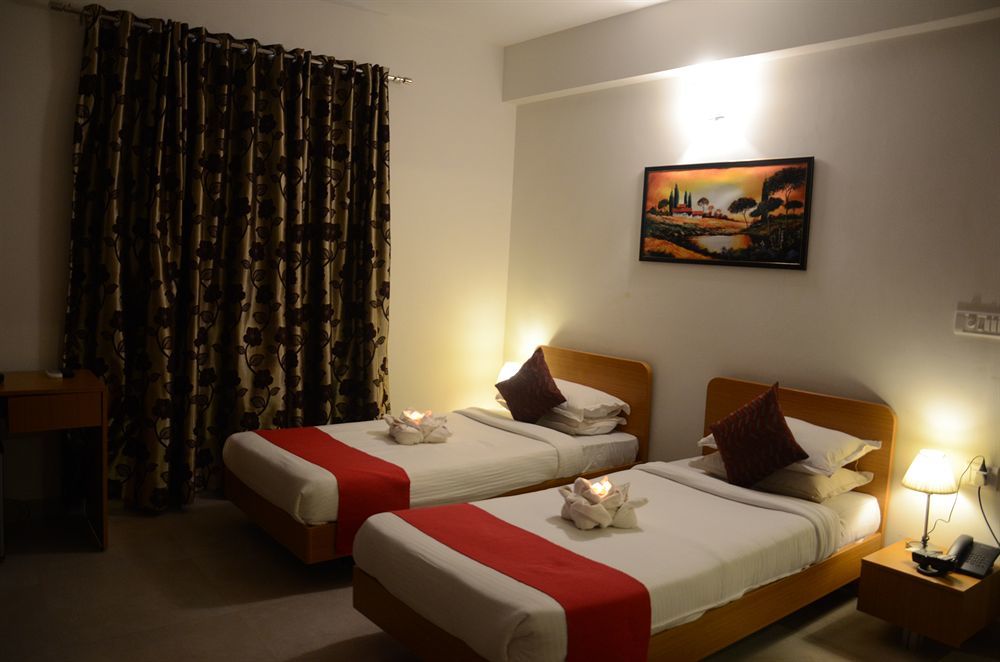 Sunkissed Plaza Hotell Calangute Exteriör bild